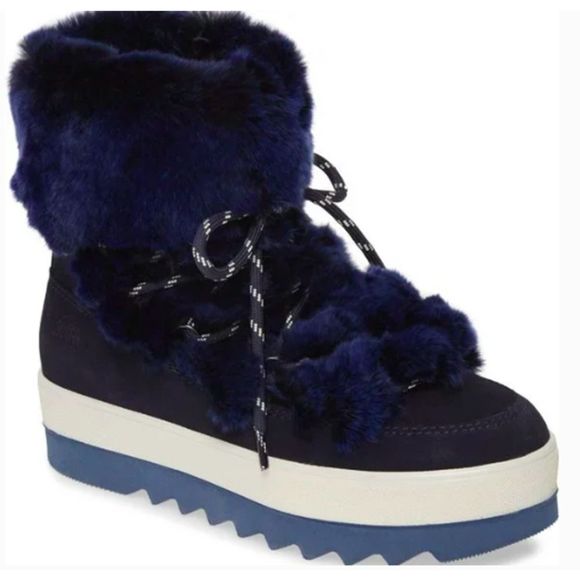 Cougar Vanity Vivian Blue Faux Fur Trim Winter Boots